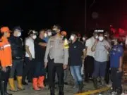 Khawatir Ganggu Penerbangan, Wali Kota Pantau Penanggulangan Kebakaran TPA Rawa Kucing