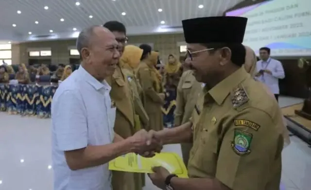 Sachrudin: Pensiun itu Bukan Akhir dari Pengabdian, Bermanfaat Bagi Sesama Sachrudin: Pensiun itu Bukan Akhir dari Pengabdian, Bermanfaat Bagi Sesama