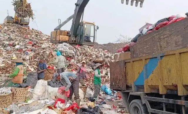 Kebakaran TPA Rawa Kucing Pelayanan Sampah Normal dan Maksimal, Ini Faktanya? Kebakaran TPA Rawa Kucing Pelayanan Sampah Normal dan Maksimal, Ini Faktanya?