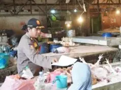 Pemkab Tangerang Layangkan Surat Teguran ke Pedagang Pasar Kutabumi agar Tempati TPPS Pemkab Tangerang melalui Satpol PP melayangkan surat teguran pertama kepada para pedagang yang masih beraktivitas di area Pasar Kutabumi, Foto. (Istimewa)