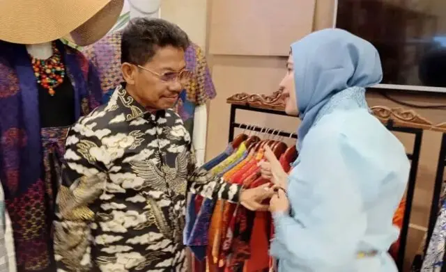 Launching UMKM Goes to Hotel Golden Tulip Essential, Sachrudin: Bisa Beli Oleh-oleh khas Kota Tangerang Launching UMKM Goes to Hotel Golden Tulip Essential, Sachrudin: Bisa Beli Oleh-oleh khas Kota Tangerang