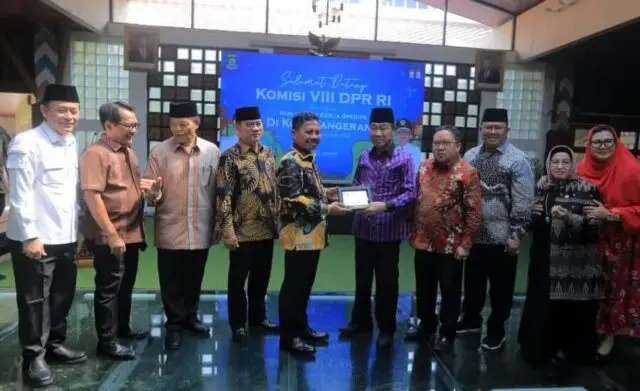 Komisi VIII DPR-RI Kunker Soal Asrama Haji Cipondoh Tangerang, Begini Kesannya? Komisi VIII DPR-RI Kunker Soal Asrama Haji Cipondoh Tangerang, Begini Kesannya?