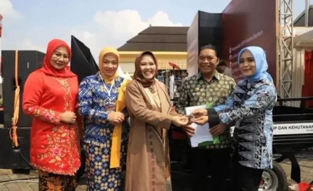 Kota Tangerang Sabet 11 Penghargaan Lomba TP PKK Tingkat Provinsi Kota Tangerang Sabet 11 Penghargaan Lomba TP PKK Tingkat Provinsi