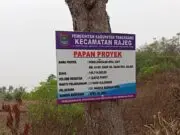Diduga Tak Berkualitas LSM Geram Akan Surati Inspektorat Kegiatan Fisik di Wilayah Kecamatan Rajeg Tangerang proyek pembangunan drainase U-ditch yang berada tepat di kampung daon desa daon RW 04 Kecamatan Rajeg, Foto. (Istimewa)