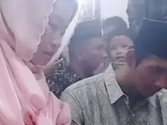 Viral! Arya Khan Tiktokers Asal Sepatan Yang Nikahi Pinkan Mambo Pakai Maskawin Rp100 Ribu Pinkan Mambo dan Arya Khan sa'at melangsungkan akad nikah.Photo, (Istimewa)