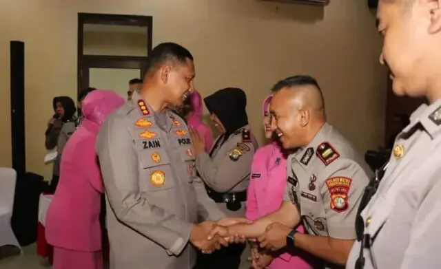 4 Kapolsek Jajaran Polres Metro Tangerang Kota Berganti, Ini Daftarnya? 4 Kapolsek Jajaran Polres Metro Tangerang Kota Berganti, Ini Daftarnya?