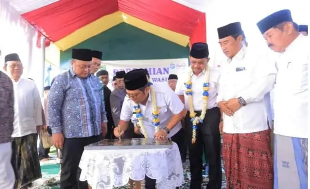 Duet Arief-Sachrudin Resmikan Makam Al-Wasilah di Cipondoh Tangerang Duet Arief-Sachrudin Resmikan Makam Al-Wasilah di Cipondoh Tangerang