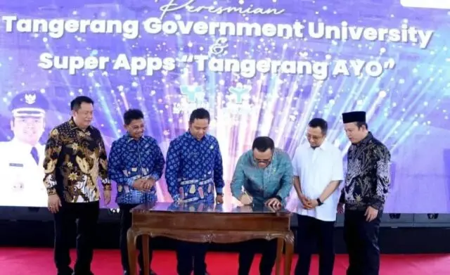 MENPAN RB Resmikan Tangerang Gorvu dan Super Apps Tangerang Ayo MENPAN RB Resmikan Tangerang Gorvu dan Super Apps Tangerang Ayo