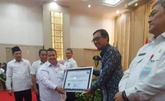 Berpredikat Terbaik, Pemkot Tangerang Raih Penghargaan Ombudsman Berpredikat Terbaik, Pemkot Tangerang Raih Penghargaan Ombudsman