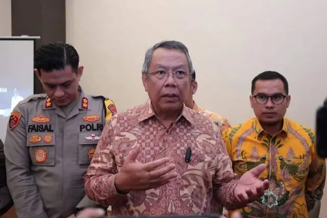Pimpin Rapat Forkopimda, Benyamin Pastikan Kesiapan Pelaksanaan Pemilu 2024 Pimpin Rapat Forkopimda, Benyamin Pastikan Kesiapan Pelaksanaan Pemilu 2024