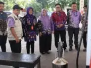 Jelang Nataru, Disperindag Kabupaten Tangerang Cek Alat Ukur SPBU Dinas Perindustrian dan Perdagangan melakukan pengecekan akurasi alat ukur bahan bakar minyak BBM, Foto. (Istimewa).