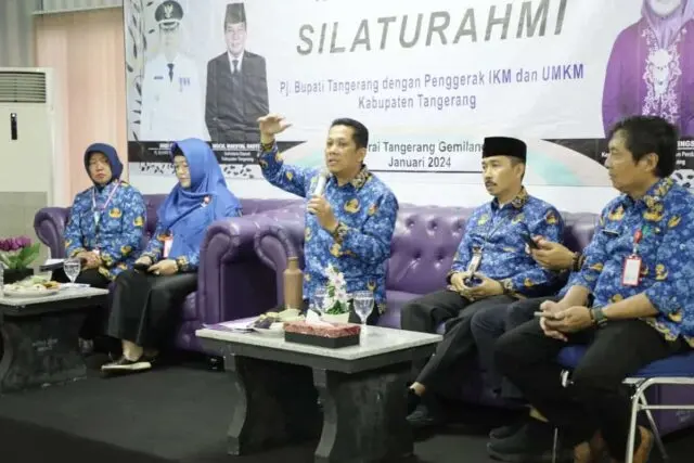 Sarasehan dan Silaturahmi, Pj Bupati Tangerang Ajak Pelaku IKM dan UMKM Berkolaborasi Pj Bupati Tangerang Andi Ony mengajak para pelaku Industri Kecil Menengah IKM, Foto. (Istimewa)