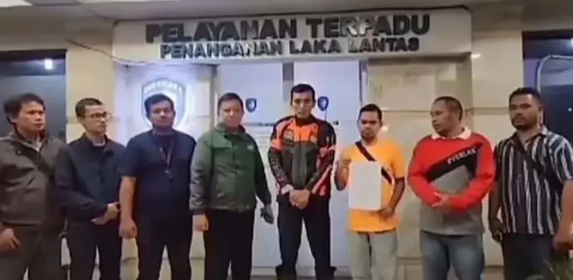 Vidio Petugas Dishub Nemplok di Kap Mobil Bak Spiderman, Penjelasan Kasudin: Kasus Berakhir Damai Kepala Suku Dinas Perhubungan Jakarta Selatan Bernard Octavianus Pasaribu, Foto. (Istimewa)