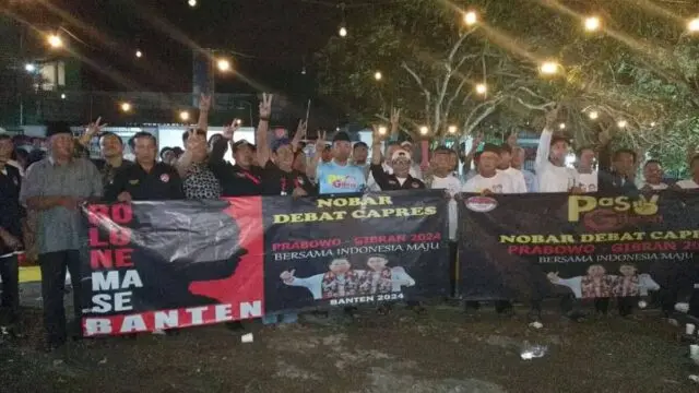 Relawan PAS Gibran Provinsi Banten Gelar Nobar Debat Capres & Cawapres Ke Tiga, di Selingi dengan Door prize PAS Gibran mengadakan NOBAR debat Capres & Cawapres di sekretariat PAS Gibran jalan Taktakan kota Serang,Foto.(Istimewa)