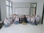 Mahasiswa STISIP Banten Raya Lakukan Sosialisasi Kampus Mahasiswa STISIP Banten Raya sosialisasi Kampus di tingkat SMA dan SMK. Pada Kamis, 18/01/2024.