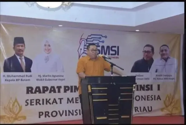 Rapimprov I SMSI Kepri Sukses, Dorong Semangat Kolektif untuk Tegakkan Marwah dan Eksistensi Media Ketua Umum SMSI Pusat Firdaus dan Wakil Ketua Umum Yono Hartono, bertempat di Hotel Golden View, Bengkong, Kota Batam, Foto. (Istimewa)