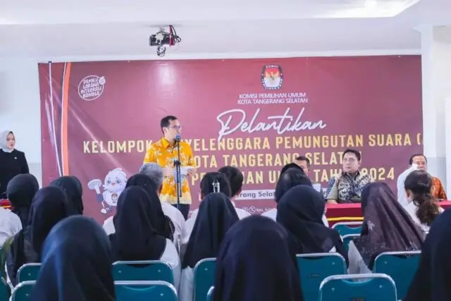 Hadiri Pelantikan Petugas KPPS se-Tangsel, Pilar Ingatkan untuk Jaga Integritas Hadiri Pelantikan Petugas KPPS se-Tangsel, Pilar Ingatkan untuk Jaga Integritas