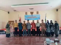 Lantik Pejabat Struktural, STIA Maulana Yusuf Banten Targetkan Peningakatan Kualitas Menuju Universitas Foto Bersama Pejabat Kampus STIA Maulana Yusuf