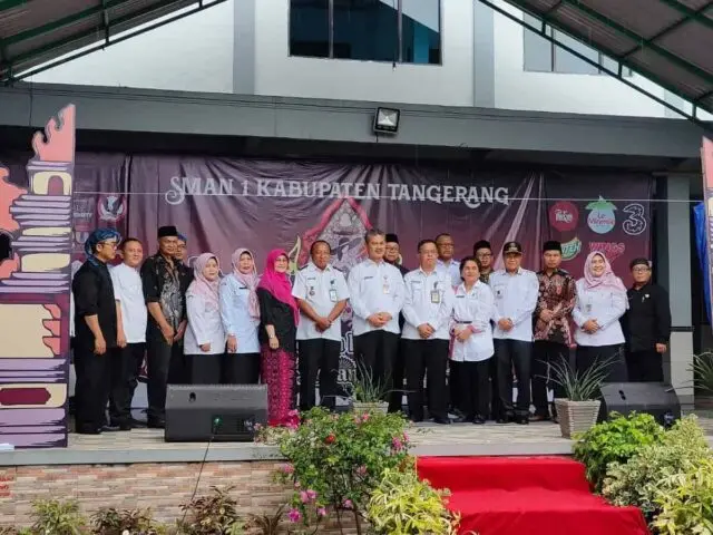 Kadis Pendidikan Dan Kebudayaan Buka Acara Gelar Karya Pesona Budaya Nusantara SMA Negeri 1 Kabupaten Tangerang Kadis Pendidikan Dan Kebudayaan Buka Acara Gelar Karya Pesona Budaya Nusantara SMA Negeri 1 Kabupaten Tangerang