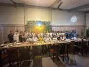 Safari Ramadhan, PT Ayra Lingga Manik Adakan Bukber Bersama Seluruh Karyawan dan Marketing Saat foto bersama PT Arya lingga manik bersama seluruh karyawan dan marketing panorama bali residence, Greens House Serpong,