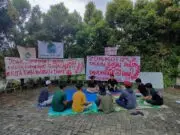 Mahasiswa STISIP Banten Raya Gelar Diskusi Sosial dan Politik Kepemimpinan Pandeglang 2024-2029 Mahasiswa STISIP Banten Raya gelar Diskusi Sosial dan Politik (Diskotik) bertema Mau dibawa kemana Kepemimpinan Pandeglang di 2024-2029, pada Rabu (27/03/2024).