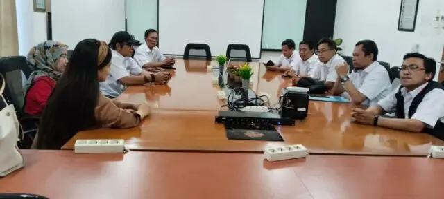 Pengurus SMSI Kabupaten Tangerang Jalin Silaturahmi dengan PT Sumber Alfaria Trijaya Tbk Balaraja Pengurus SMSI Kabupaten Tangerang Jalin Silaturahmi dengan PT Sumber Alfaria Trijaya Tbk Balaraja