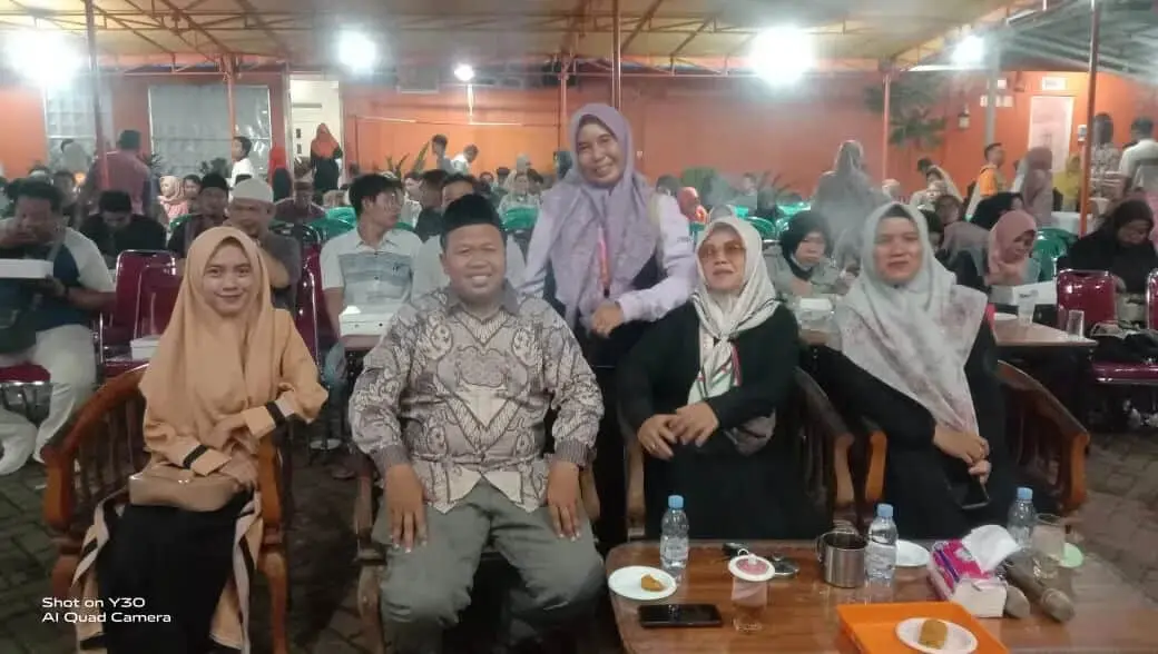 Akhiri Rangkaian Acara Ramadhan, PKS Curug Gelar Buka Bersama dengan Saksi dan Relawan Akhiri Rangkaian Acara Ramadhan, PKS Curug Gelar Buka Bersama dengan Saksi dan Relawan