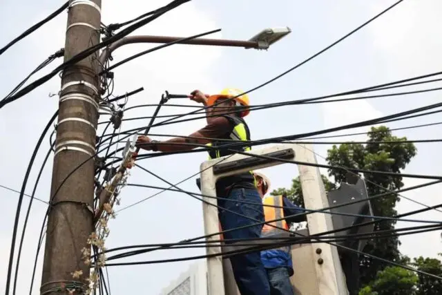 Lewat Perwal No.47 Tahun 2019, Senjata Pemkot Tangsel Berantas Kabel Fiber Optik yang Semrawut Lewat Perwal No.47 Tahun 2019, Senjata Pemkot Tangsel Berantas Kabel Fiber Optik yang Semrawut