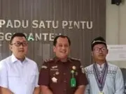 PII Laporkan Kasus Dugaan Korupsi Anggaran Reses dan Mamin Sosper DPRD Provinsi Banten PII Laporkan Kasus Dugaan Korupsi Anggaran Reses dan Mamin Sosper DPRD Provinsi Banten
