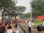 Pesawat Latih Jatuh di Tangsel, Benyamin Sampaikan Dukacita Mendalam Pesawat Latih Jatuh di Tangsel, Benyamin Sampaikan Dukacita Mendalam