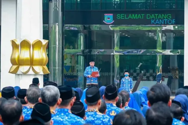 Pimpin Apel Harkitnas, Benyamin Ajak ASN Doakan Korban Jatuhnya Pesawat di Tangsel Pimpin Apel Harkitnas, Benyamin Ajak ASN Doakan Korban Jatuhnya Pesawat di Tangsel