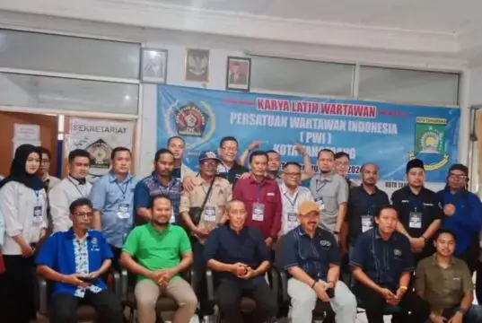 Tingkatkan Kompetensi Anggota, PWI Kota Tangerang Gelar KLW Tingkatkan Kompetensi Anggota, PWI Kota Tangerang Gelar KLW