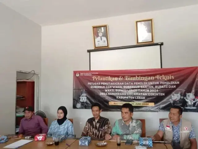 PPS Desa Nangerang Lantik Petugas Pentarlih dan Gelar Bimtek PPS Desa Nangerang Lantik Petugas Pentarlih dan Gelar Bimtek