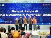Benyamin Optimis UMKM Tangsel Siap Jadi Penggerak Ekonomi Kreatif dan Mendunia Benyamin Optimis UMKM Tangsel Siap Jadi Penggerak Ekonomi Kreatif dan Mendunia