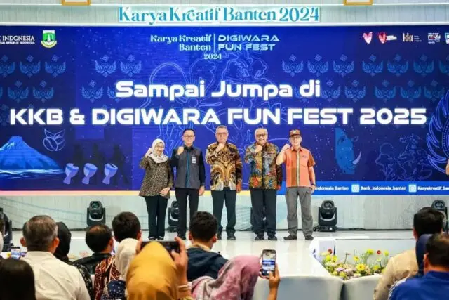 Benyamin Optimis UMKM Tangsel Siap Jadi Penggerak Ekonomi Kreatif dan Mendunia Benyamin Optimis UMKM Tangsel Siap Jadi Penggerak Ekonomi Kreatif dan Mendunia