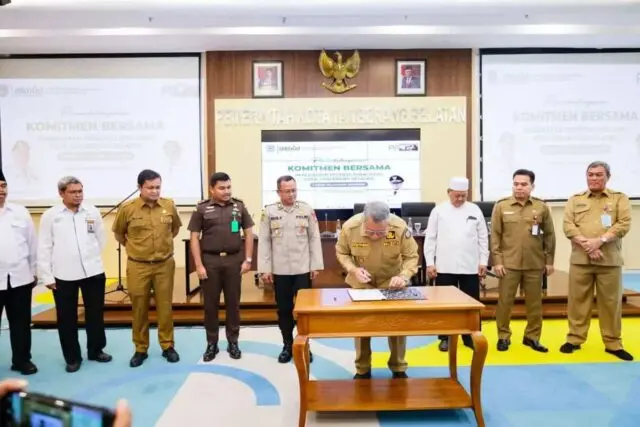Tandatangani Komitmen Bersama, Pemkot Tangsel Siap Wujudkan PPDB 2024/2025 yang Lebih Tertib Tandatangani Komitmen Bersama, Pemkot Tangsel Siap Wujudkan PPDB 2024/2025 yang Lebih Tertib