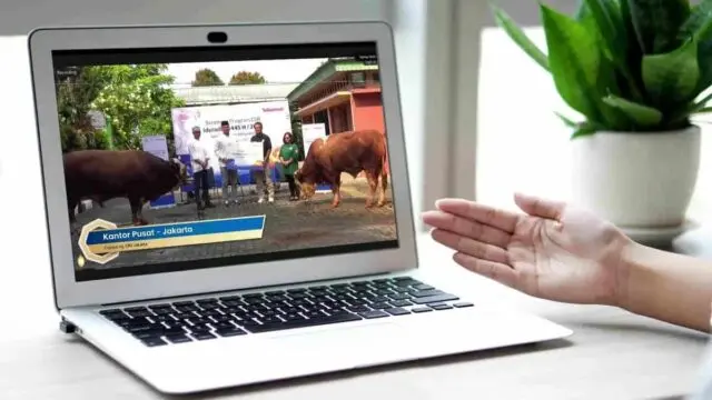 Telkomsel Salurkan 103 Sapi dan 607 Kambing Kurban Tersebar di 600 Lokasi Telkomsel Salurkan 103 Sapi dan 607 Kambing Kurban Tersebar di 600 Lokasi