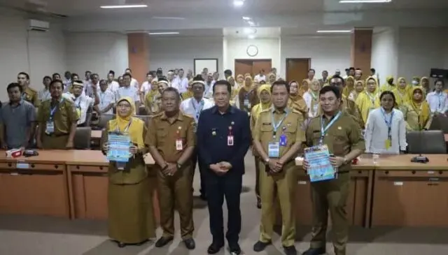 Pj Bupati Tangerang Lepas 100 Petugas Pemeriksa Hewan Kurban Pejabat (Pj) Bupati Tangerang Andi Ony melepas 100 petugas untuk memeriksa kesehatan, Foto. (Istimewa)