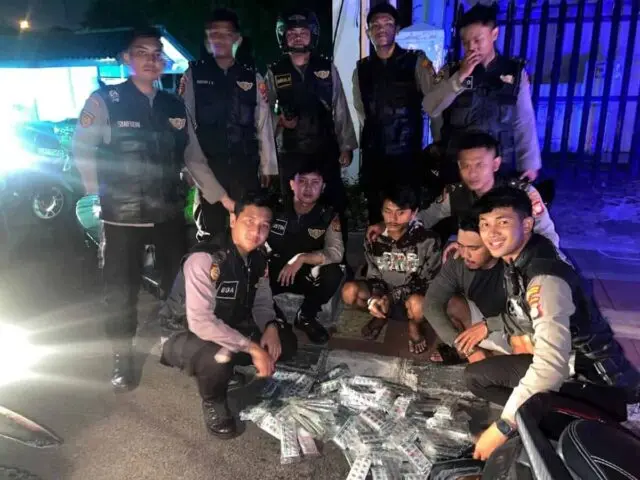 Sikat! Tim Presisi Polres Metro Tangerang Kota Pergoki Dua Pemuda Bawa Ribuan Butir Obat Terlarang Tim Presisi Polres Metro Tangerang Kota, Foto. (Istimewa)