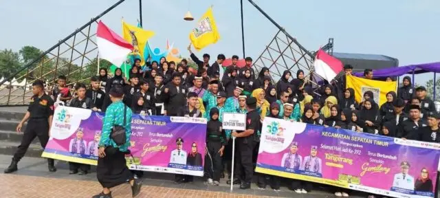 Ikuti Karnaval HUT Kabupaten Tangerang Ke-393, Camat Sepatan Timur Miftah Shuritho: Semakin Gemilang kontingen dari Kecamatan Sepatan Timur yang hadiri semaraknya karnaval Sambut HUT Kabupaten Tangerang, Foto. (Istimewa)