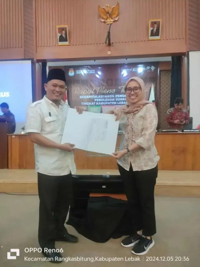 Hasil Rekapitulasi Pleno KPU Kabupaten Lebak, Mochamad Hasbi Asyidiki Jayabaya dan Amir Hamzah Menang Hasil Rekapitulasi Pleno KPU Kabupaten Lebak, Mochamad Hasbi Asyidiki Jayabaya dan Amir Hamzah Menang