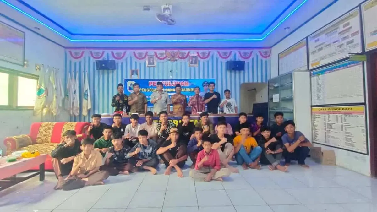 Pemdes Mekarsari Gelar Penyuluhan Pencegahan Bahaya Narkoba Pemdes Mekarsari Gelar Penyuluhan Pencegahan Bahaya Narkoba