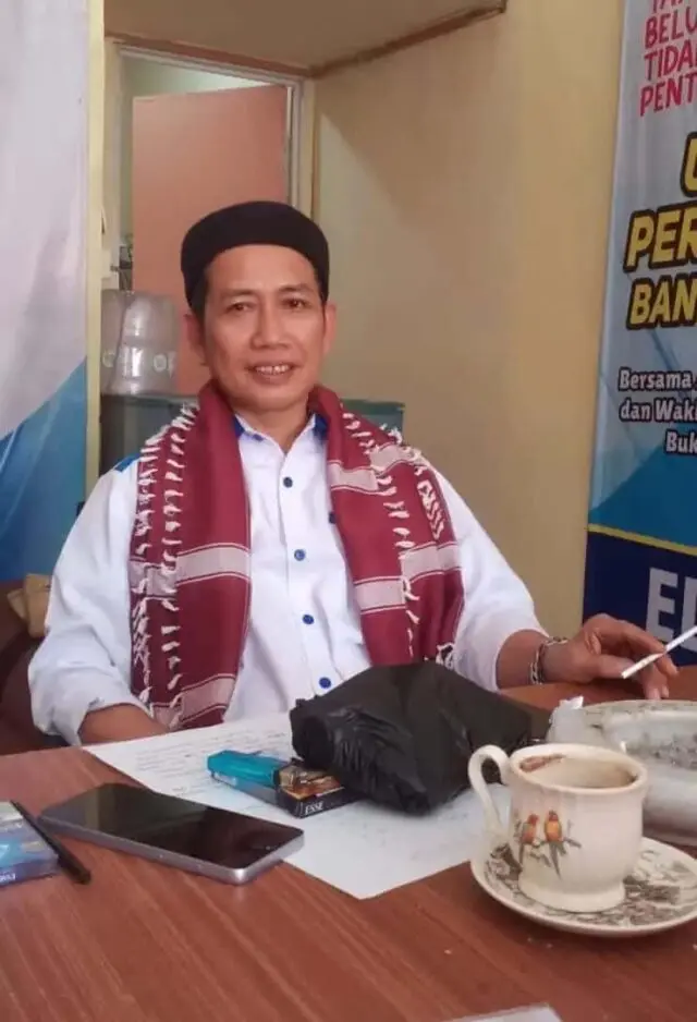 King Badak Minta Polda Banten Pidanakan Pihak Galian Tanah Mekarsari Rangkasbitung King Badak Minta Polda Banten Pidanakan Pihak Galian Tanah Mekarsari Rangkasbitung