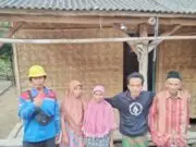 Berikan Aspirasi Kembali, Legislator Fraksi PDI Perjuangan Tika Kartika Sari Terangi Rumah Warga di Desa Wantisari