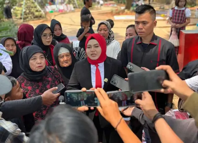 Anggota DPRD Lebak Tika Kartika Sari Kecam Oknum Pelecehan Seksual Dilingkungan Sekolah Anggota DPRD Lebak Tika Kartika Sari Kecam Oknum Pelecehan Seksual Dilingkungan Sekolah