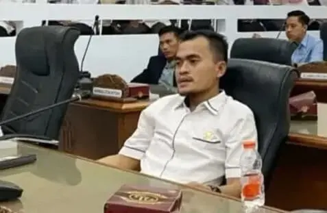 Kasus Pelecehan Seksual di SDN 2 Ciparasi, Anggota DPRD Lebak Fraksi Demokrat Desak Oknum Di Proses Hukum Kasus Pelecehan Seksual di SDN 2 Ciparasi, Anggota DPRD Lebak Fraksi Demokrat Desak Oknum Di Proses Hukum