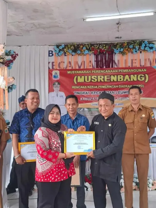 Legislator Fraksi PDI Perjuangan Tika Kartika Sari Siap Kawal Pembangunan Infrastruktur pada Musrembang Kecamatan Leuwidamar