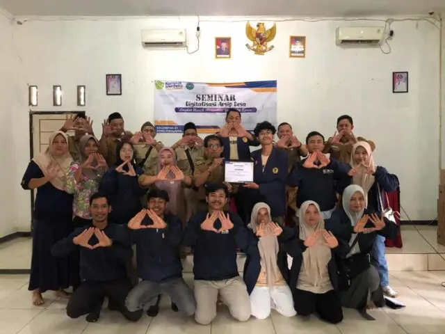 KKM Kelompok 7 STISIP Banten Raya Gelar Seminar Digitalisasi Arsip Desa, Langkah Menuju Administrasi Efisien KKM Kelompok 7 STISIP Banten Raya Gelar Seminar Digitalisasi Arsip Desa, Langkah Menuju Administrasi Efisien