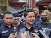 Tanggapi Putusan MK Tentang PSU Pilkada Serang, BM PAN: Tidak ada Cawe-Cawe Yandri sebagai Menteri Desa Ketua DPP BM PAN, Riyan Hidayat mengungkapkan bahwa putusan MK tersebut dinilai sangat merugikan pihak Ratu-Najib Hamas, pada Selasa (25/02/2025).