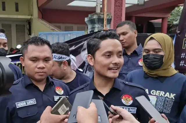 Tanggapi Putusan MK Tentang PSU Pilkada Serang, BM PAN: Tidak ada Cawe-Cawe Yandri sebagai Menteri Desa Tanggapi Putusan MK Tentang PSU Pilkada Serang, BM PAN: Tidak ada Cawe-Cawe Yandri sebagai Menteri Desa